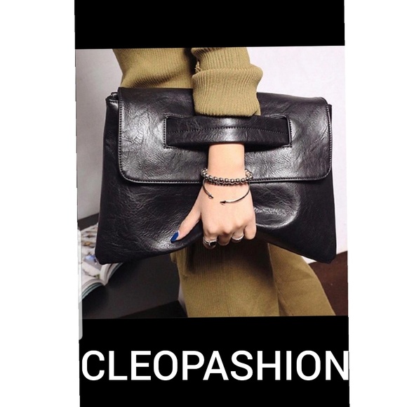 Handbags - Middle strap leather envelope clutch